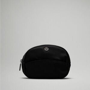 NWT lululemon athletica City Essential Pouch mini black